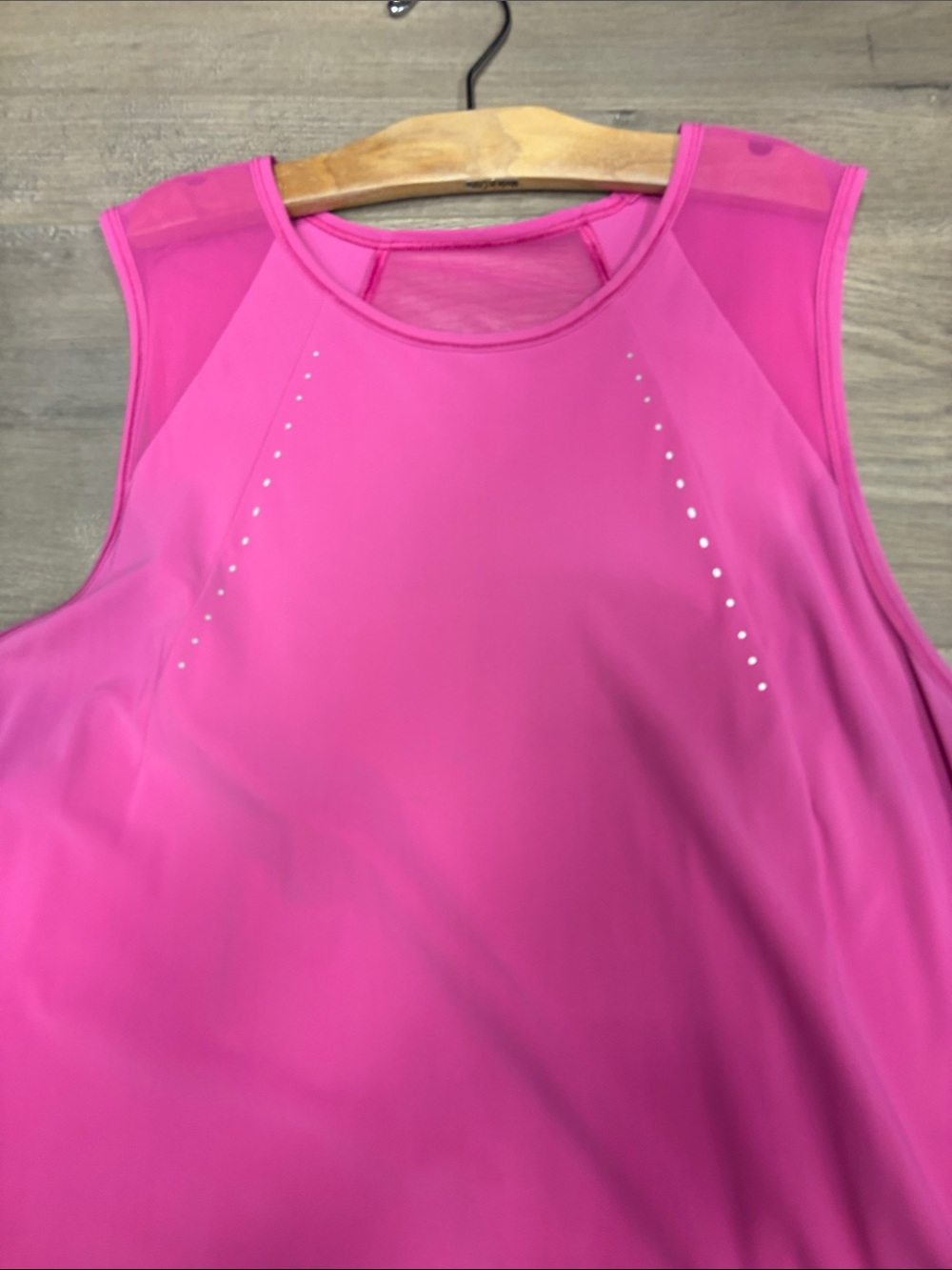 Lululemon sculpt Bright Pink Athletic Tank Top - Picture 3 of 5